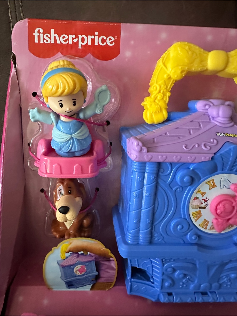 New fisher price little people - Picture 2 of 4
